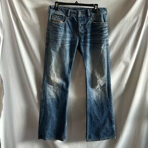 Diesel Jeans | Zathan Regular Bootcut | Distressed Button-Fly | Size 29 x 30